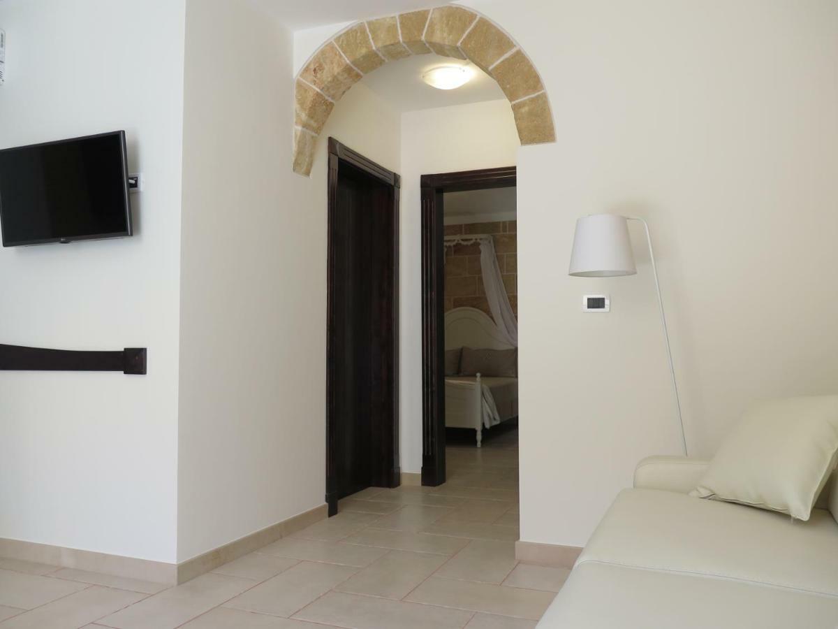 Tenuta Conte Bed and Breakfast Ugento Εξωτερικό φωτογραφία