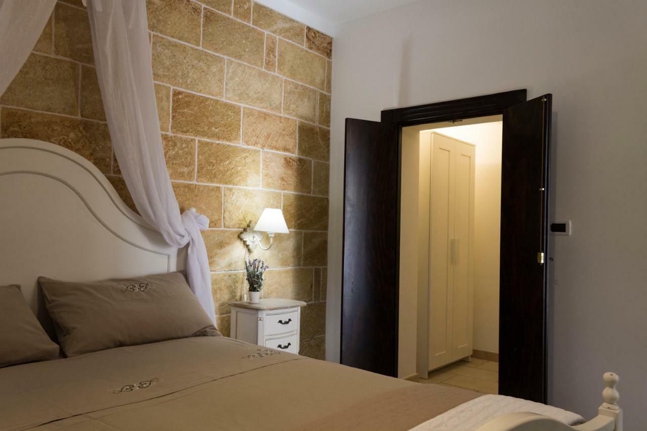 Tenuta Conte Bed and Breakfast Ugento Εξωτερικό φωτογραφία